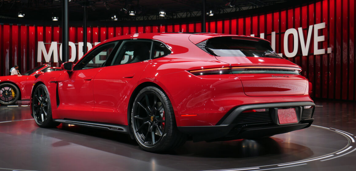 Motoring | 2022 Porsche Electric Taycan GTS Sport Turismo has power and performance in a station wagon – Report