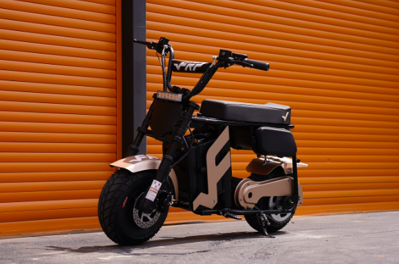 eMobility: FRP Moto Unveils M3 Electric Mini Bike With Auto-Wheelie and a 55 MPH Top Speed